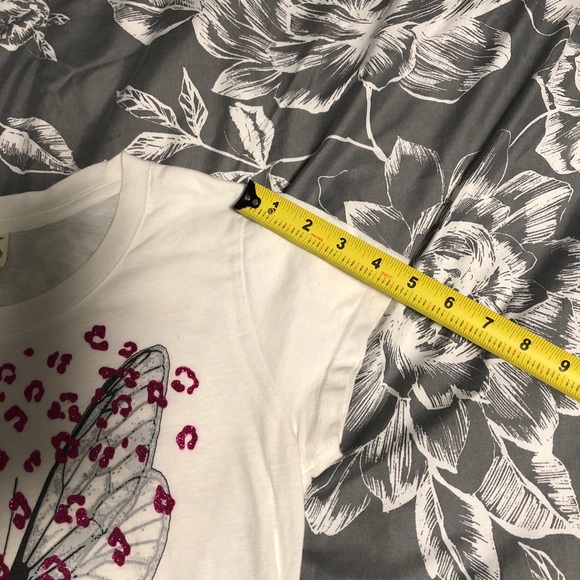 Hybrid Sz M top w/fushia/Pink spots & butterflies - Picture 8 of 12